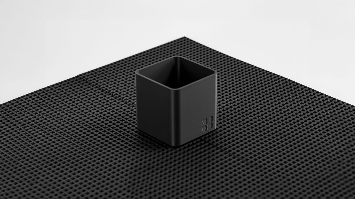 Box LIP L · Чорний