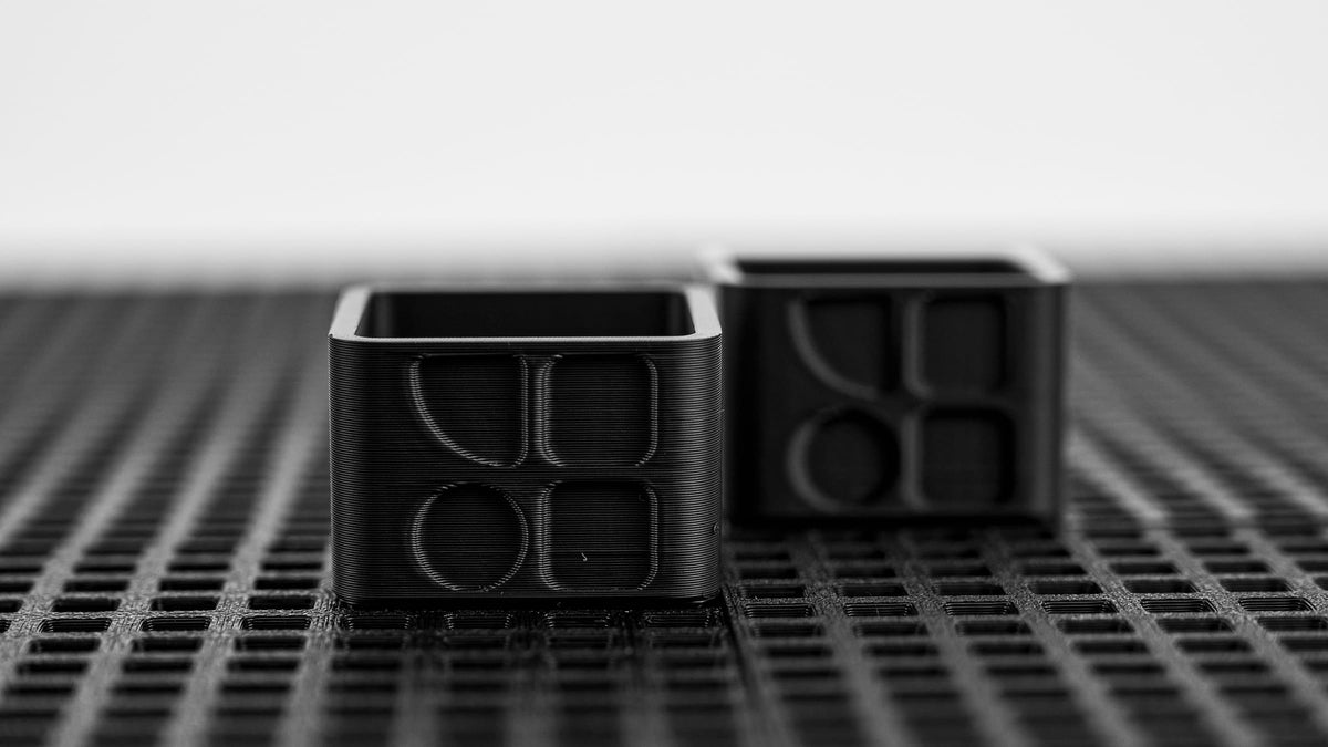 Box LIP XS · Чорний